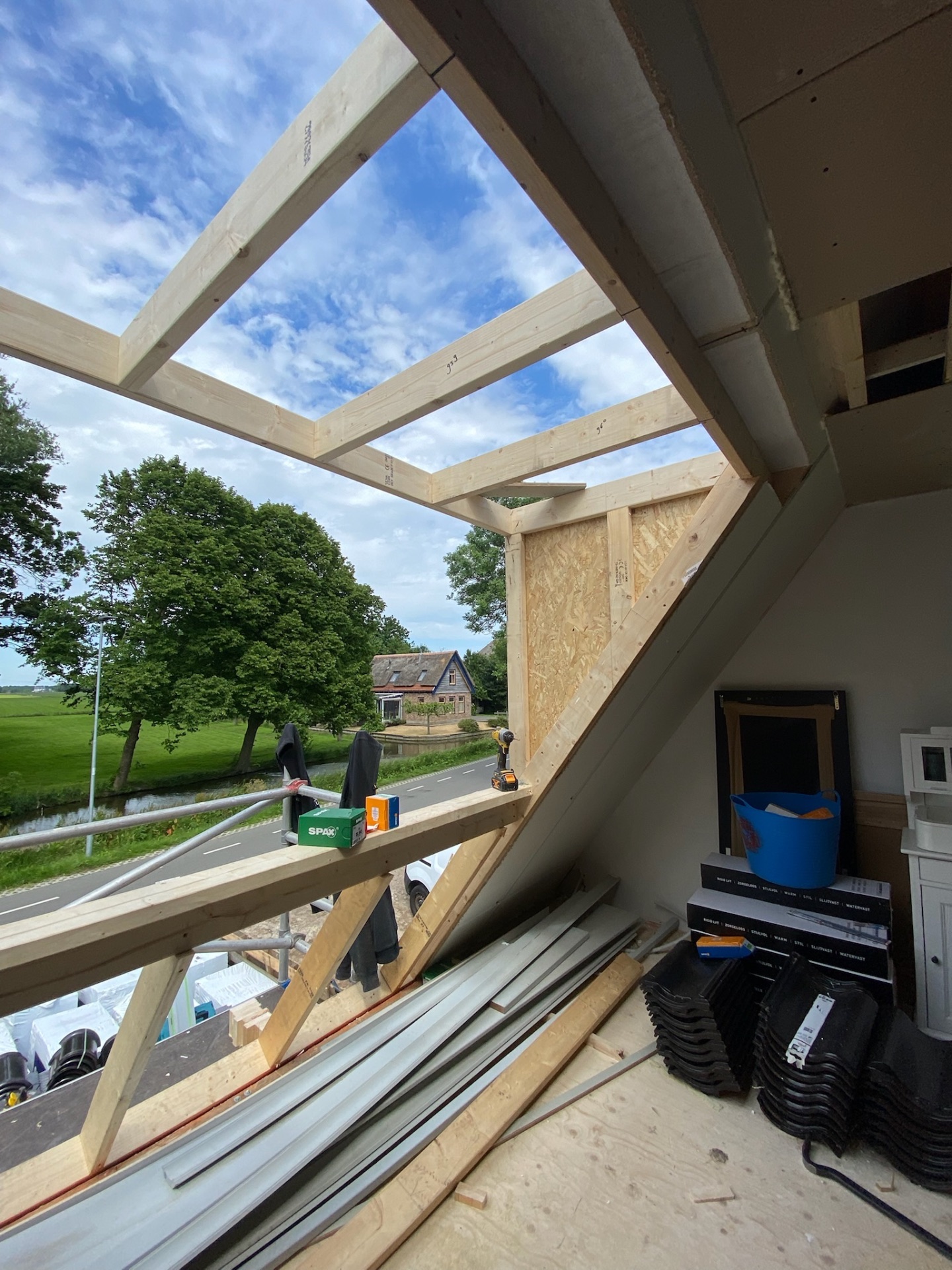 Dakkapellen geplaatst in Berkhout — foto 2 van 3